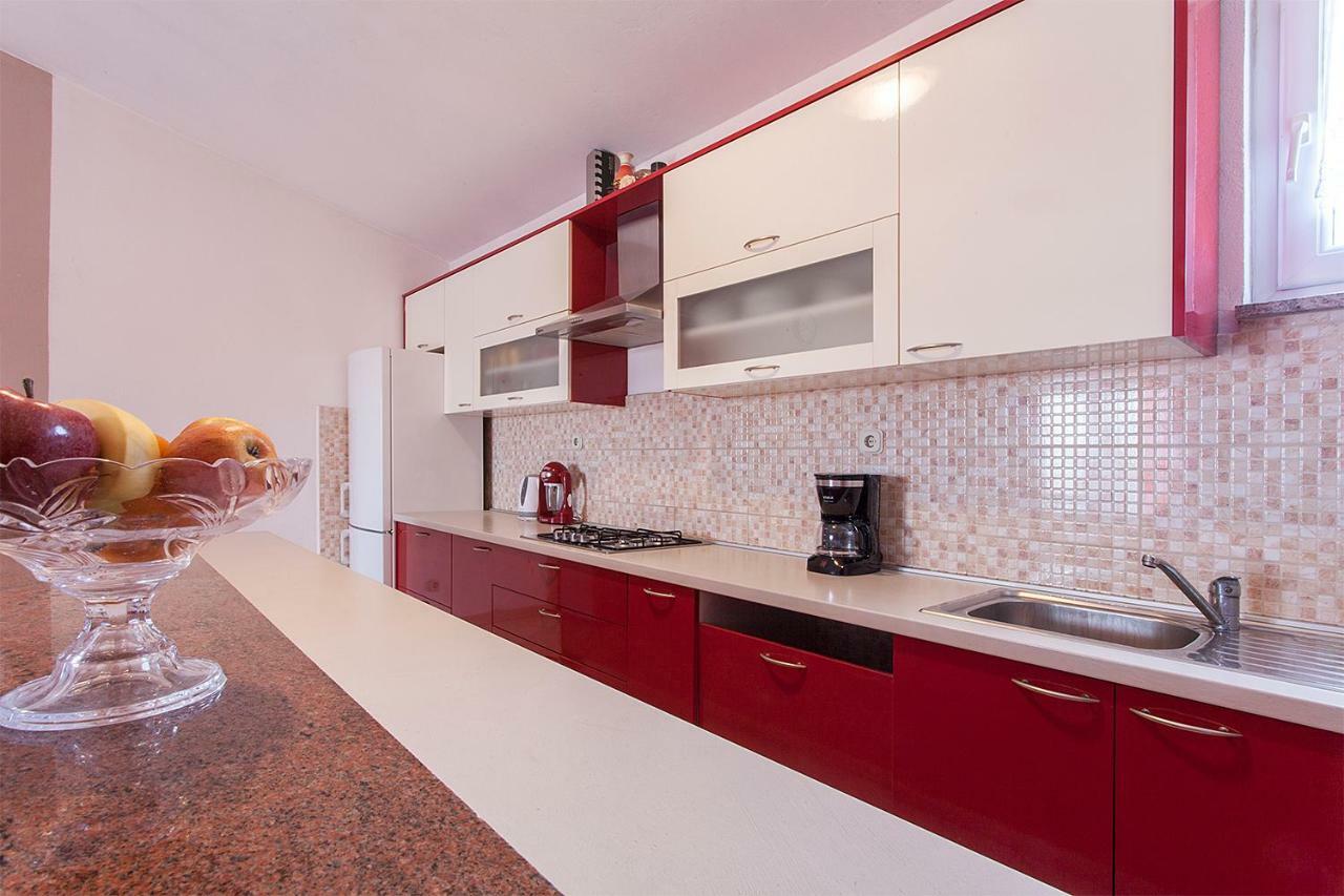 Villa Viktorija Galovac  Buitenkant foto