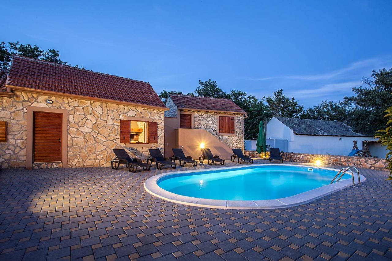 Villa Viktorija Galovac  Buitenkant foto