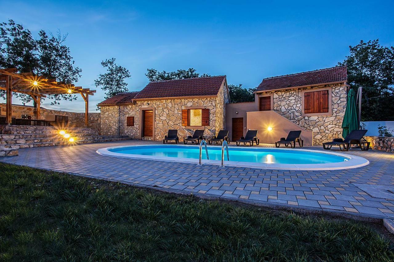 Villa Viktorija Galovac  Buitenkant foto